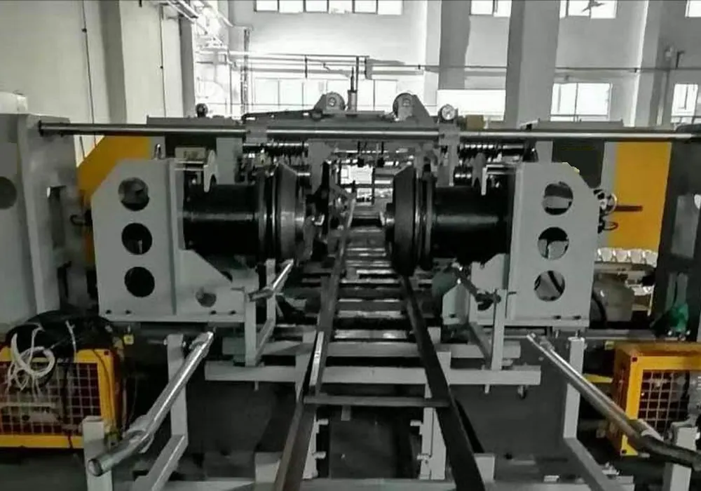 Servo-Driven High-Speed Beading Machine